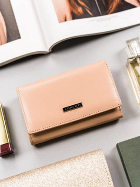 Women's beige leather wallet